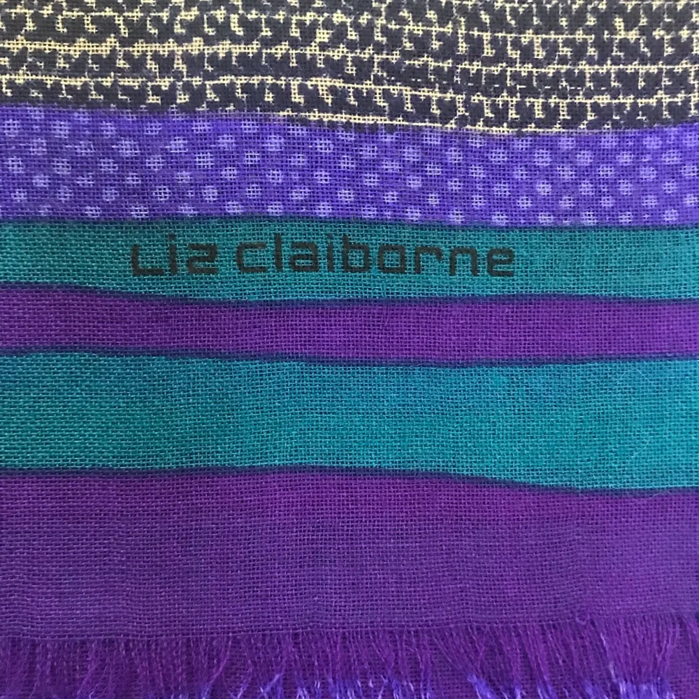 Liz Claiborne scarf